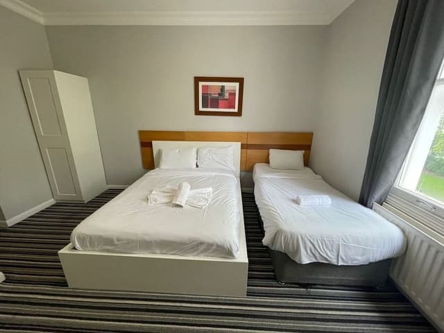 Premium Triple Room, Ensuite (1 Double 1 Single)