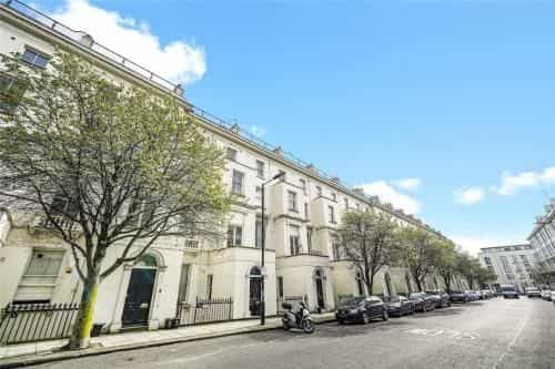 Stylish One Bed Flat in Paddington with parking