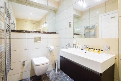 One Bedroom Apartment