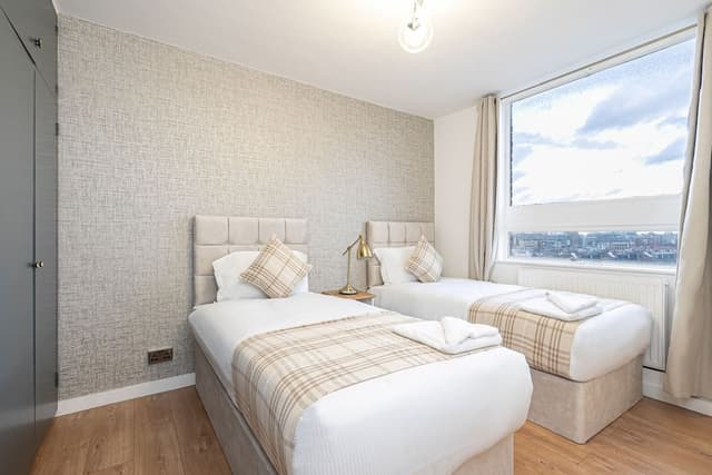 Family Apartment, Ensuite