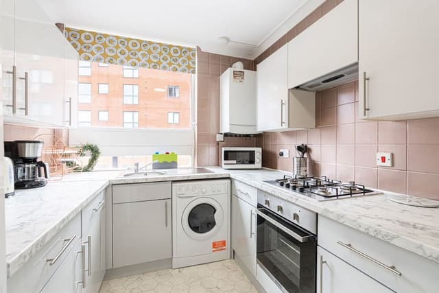 Deluxe Apartment, Private Bathroom, City View