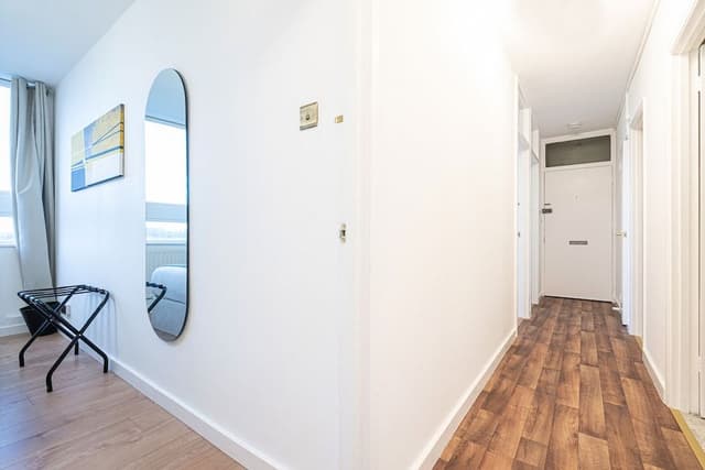Family Apartment, Ensuite
