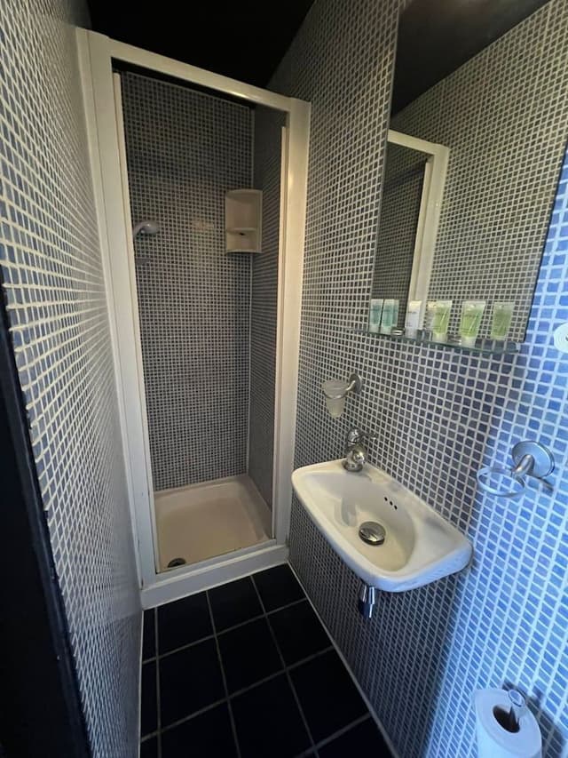 Superior Studio, Ensuite