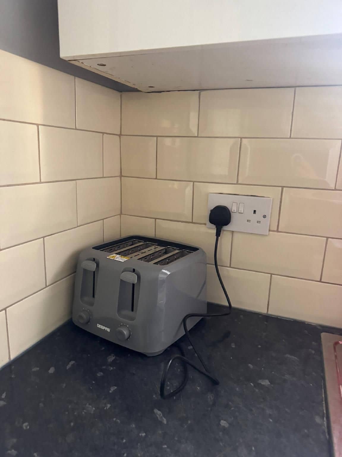 Charming 2 Bed Apartment in Central London Charming 2 Bed Apartment in Central London