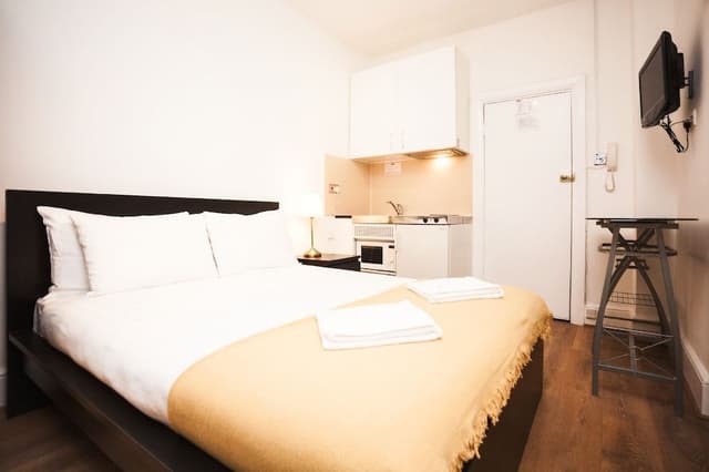 Deluxe Studio, 1 Double Bed