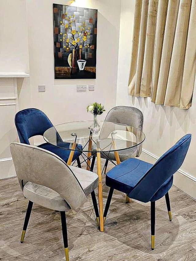 Superior Studio, Kitchen (sleeps 4)