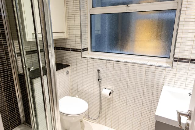 Apartment Private bathroom F6-40 LGF