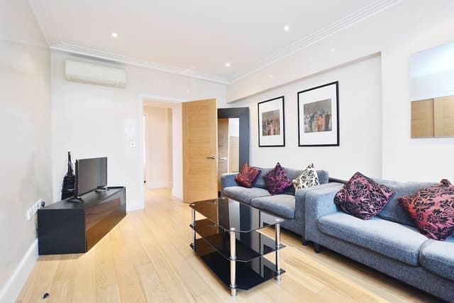 Classic Apartment, 2 Queen Beds, Non Smoking, City View