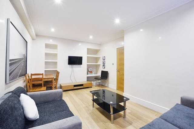 Basic Apartment, 1 Queen Bed, Non Smoking, City View