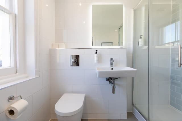 Premium Twin Room, Ensuite (Deluxe)