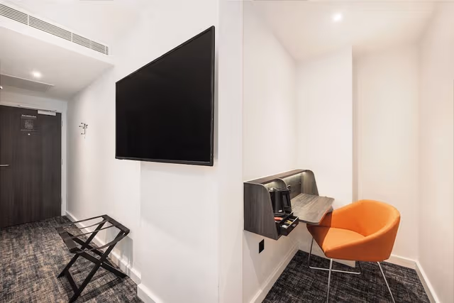 Standard Room, 1 Twin Bed (Lower Floor)