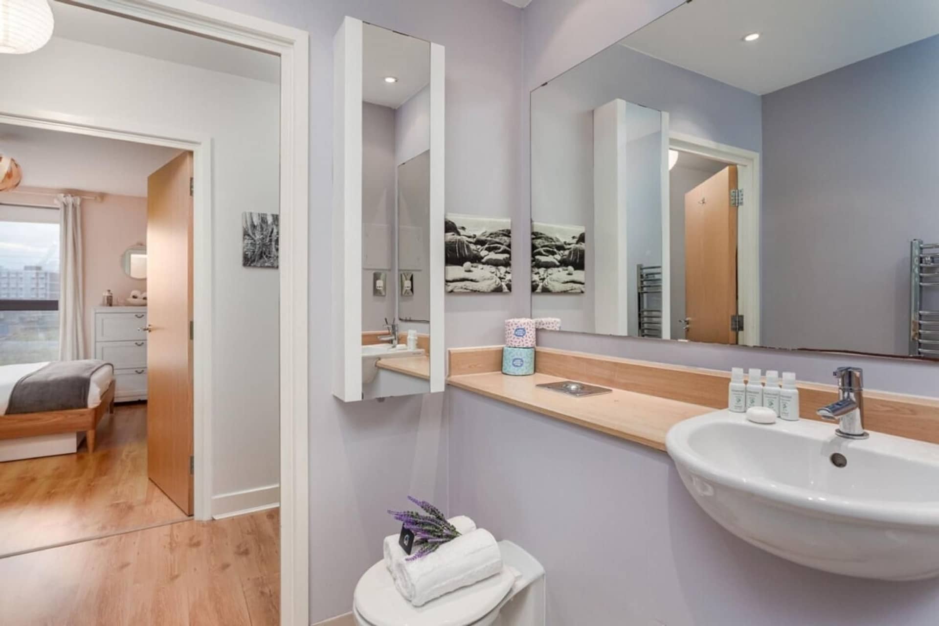 Bright and Stylish Kennington Gem Bright and Stylish Kennington Gem