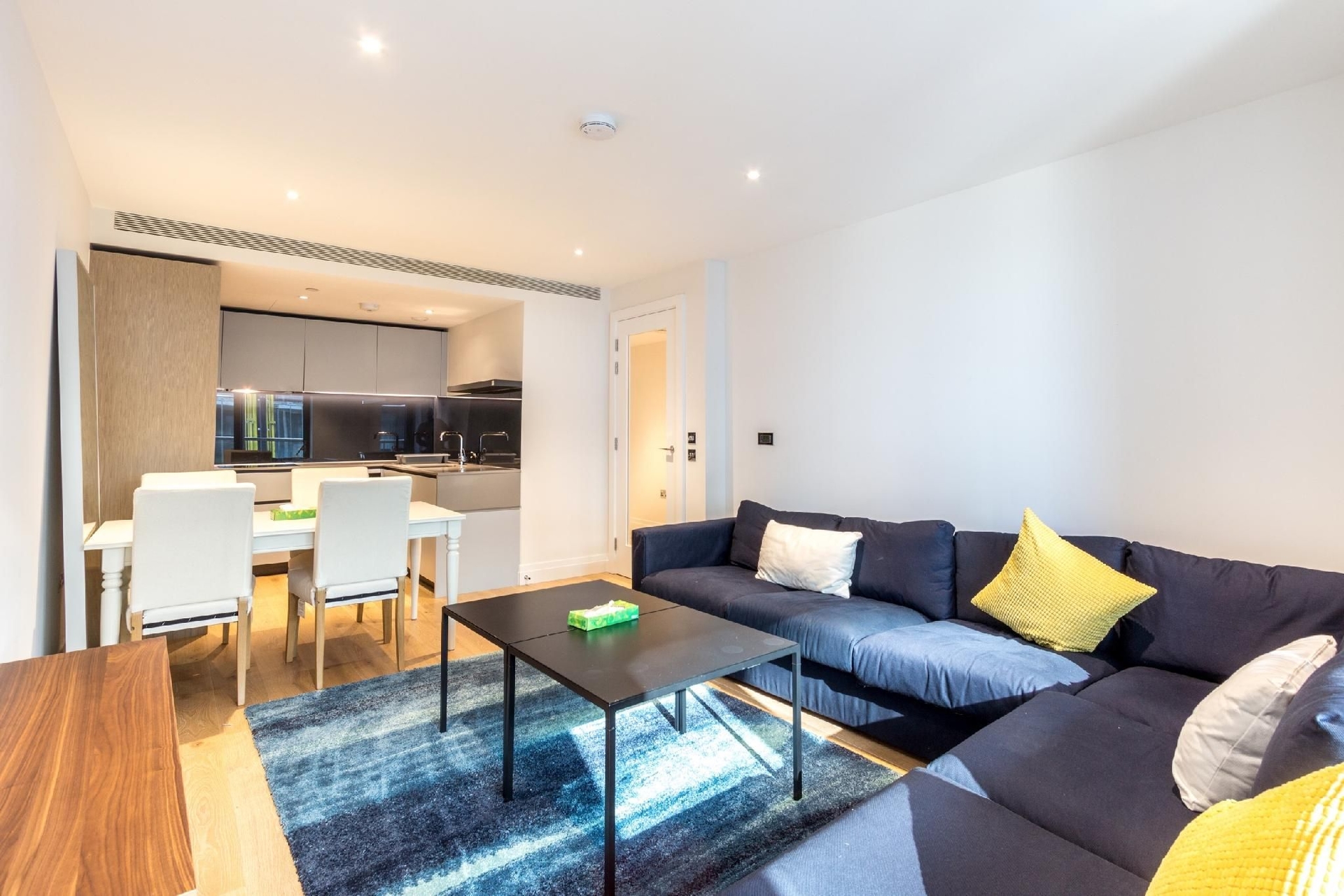 Stylish 2 Bed Flats Near US Embassy2