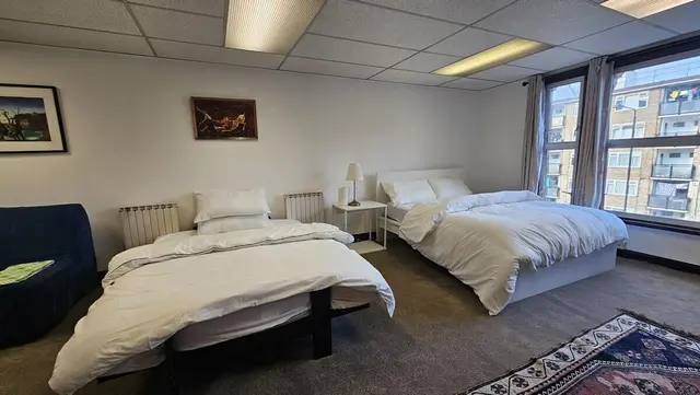 Quad room-Shared Bathroom-Stockwell Station Quadrup