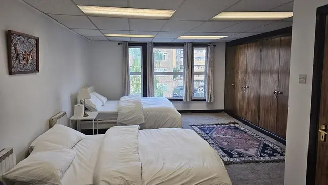 Quad room-Shared Bathroom-Stockwell Station Quadrup