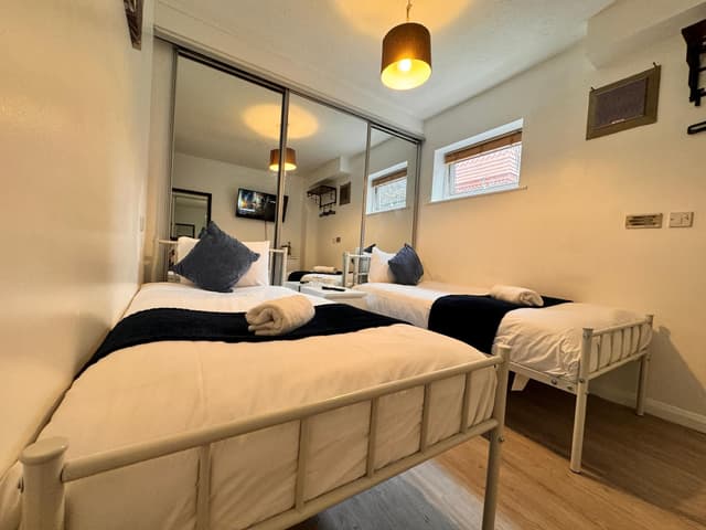 Deluxe Twin Room
