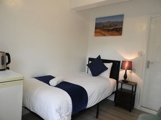 Deluxe Single Room