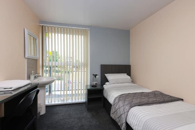Single Room Shared Bathroom