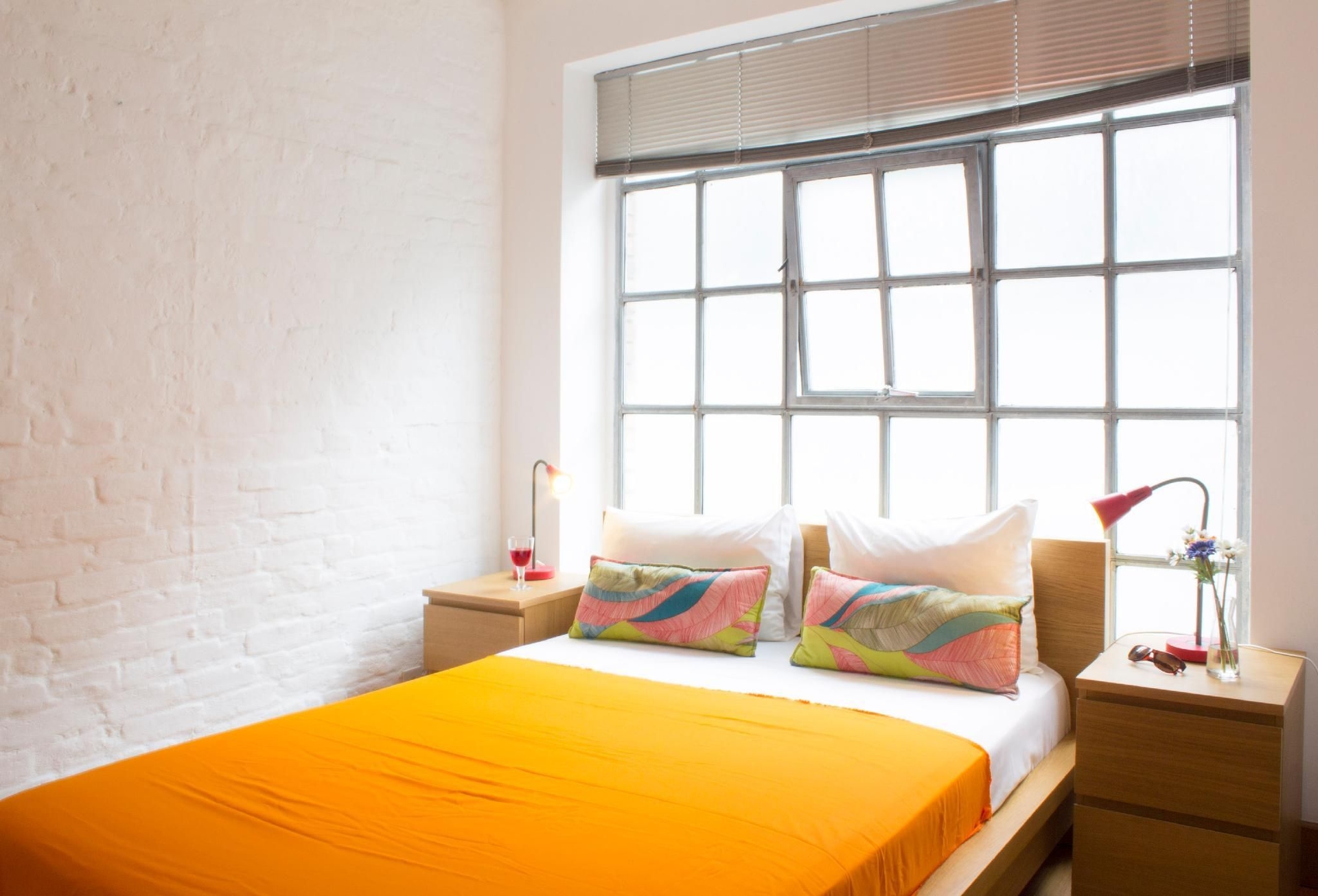 โอลด์ สตรีท ซิตี้ อพาร์ตเมนต์ (Old Street City Apartments)1