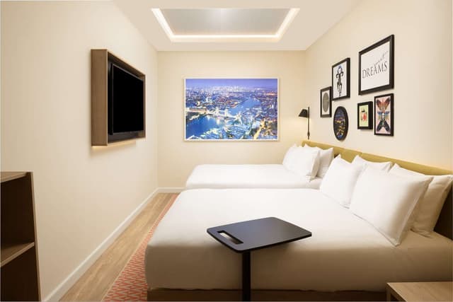 TWO QUEEN BEDS ROOM WITH NO WINDOW