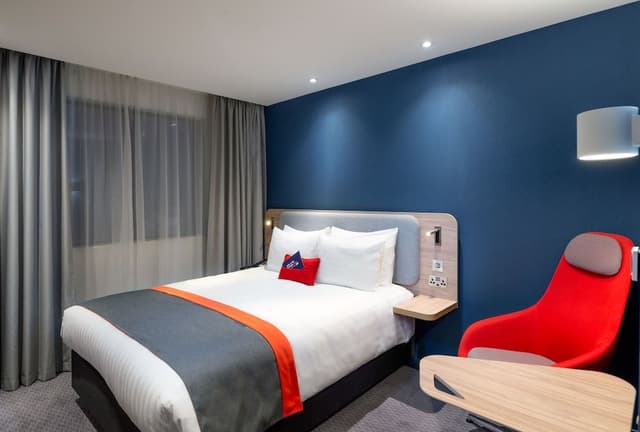Standard Room (Free Hot Breakfast)