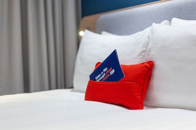 Standard Room (Free Hot Breakfast)