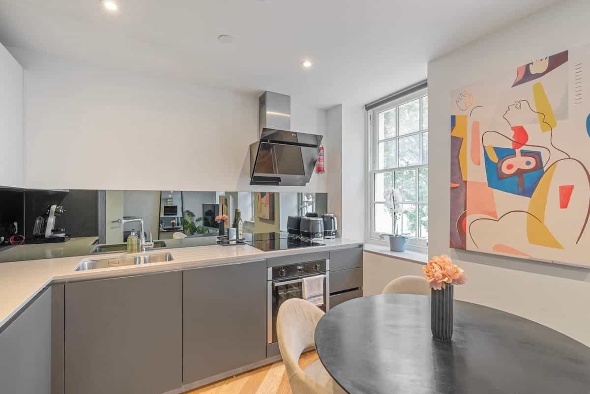 Modern 1 bedroom apartment in Fitzrovia