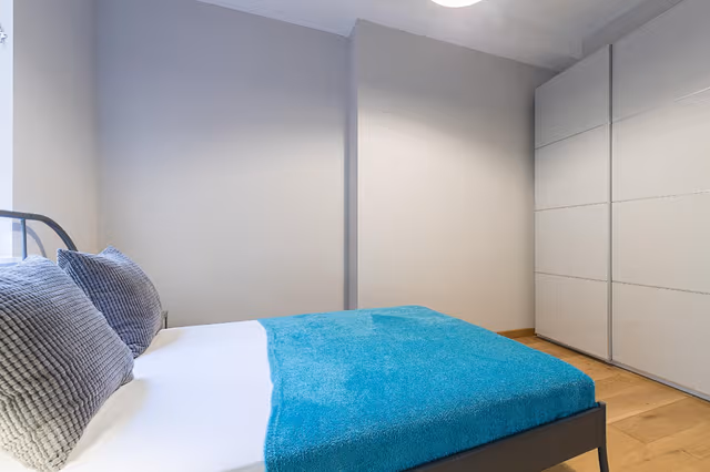 One Bedroom Apartment