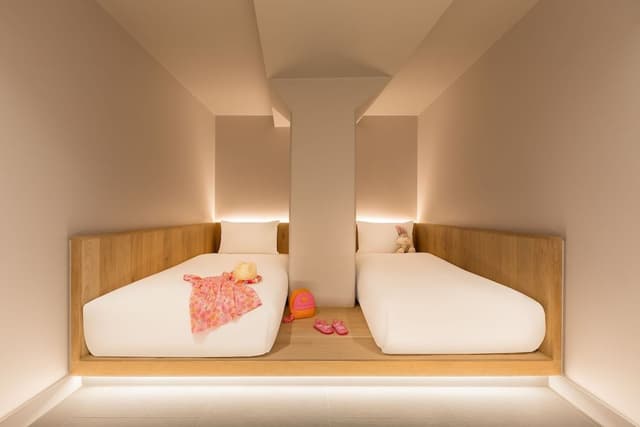 Cocoon 4