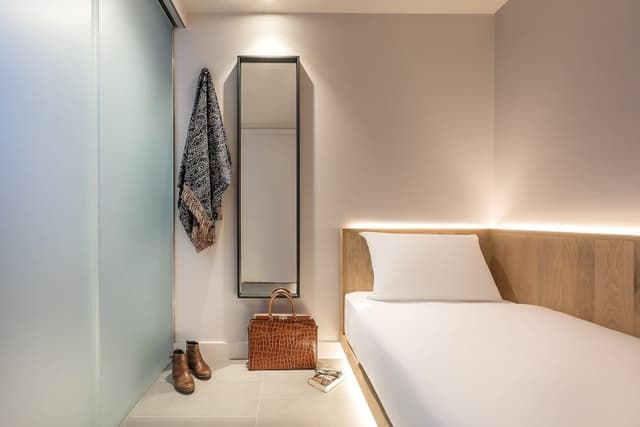 Cocoon 1