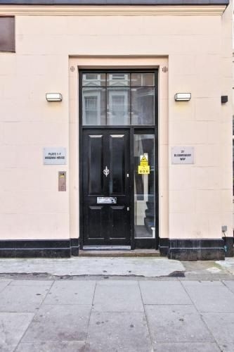 1VH Virginia House, 31 Bloomsbury Way by City Living London4