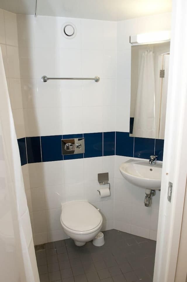 Basic Single Room
