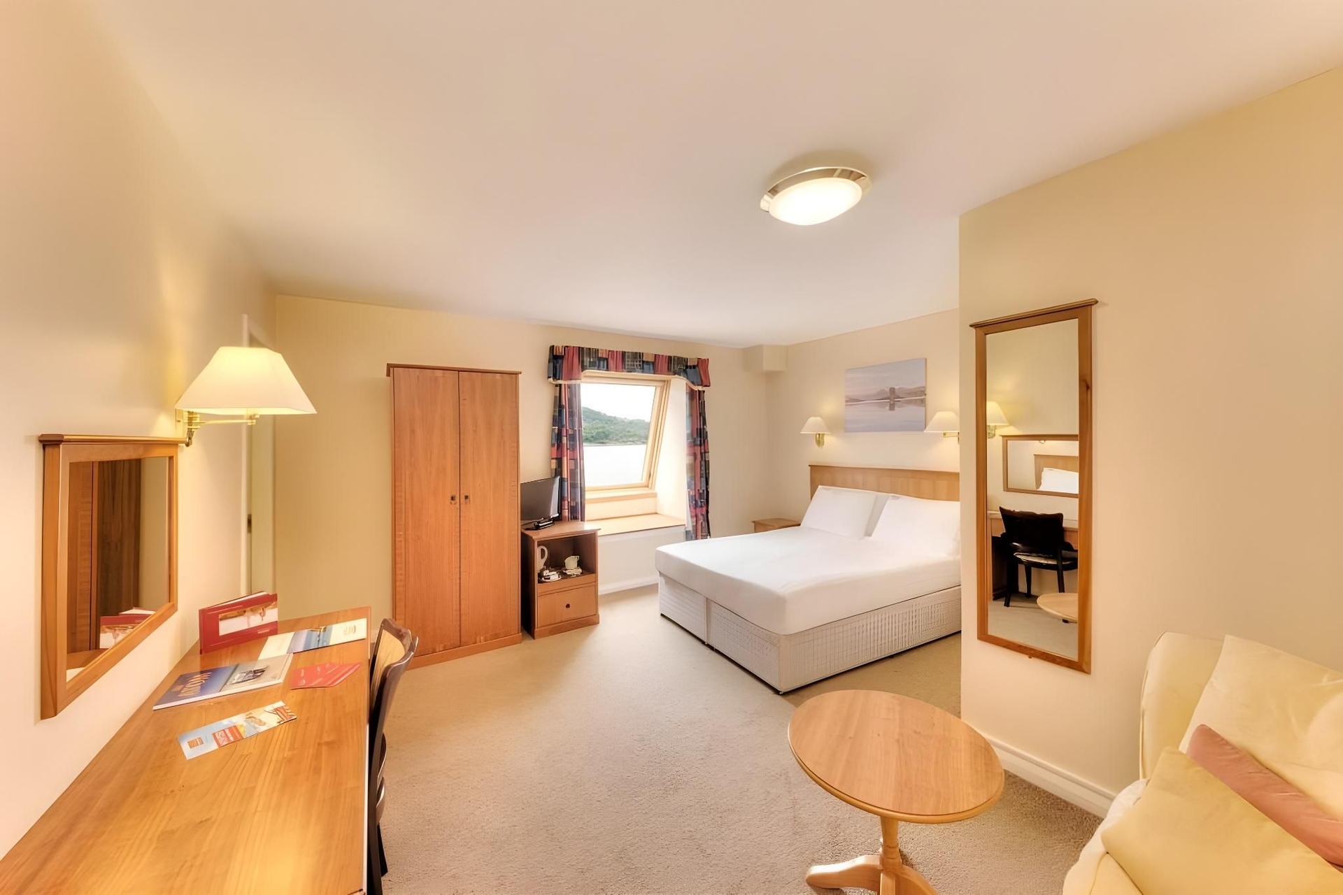 Muthu Fort William Hotel2