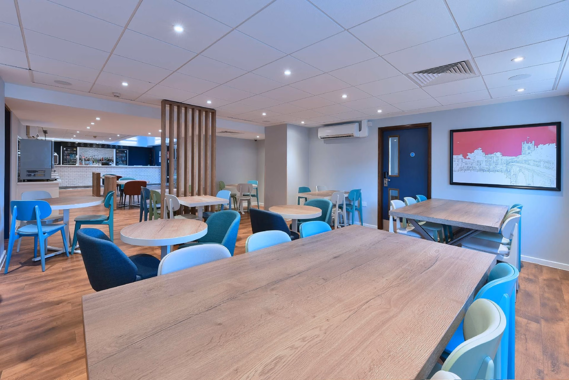Travelodge Maidenhead Central1