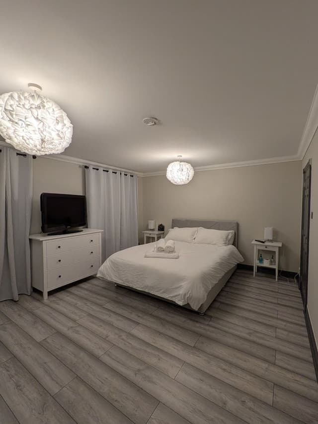 Standard Double Room, Shared Bathroom