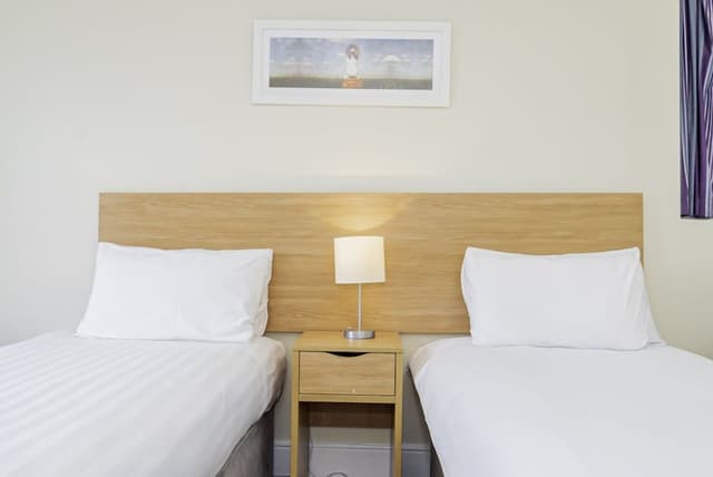 Standard Suite, Ensuite