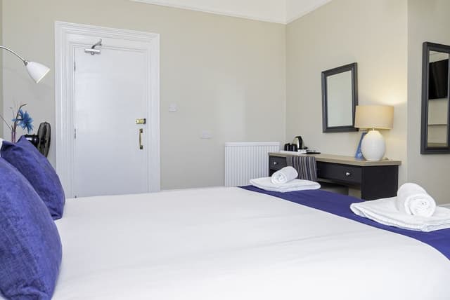 Superior Double Room, Ensuite, Sea View