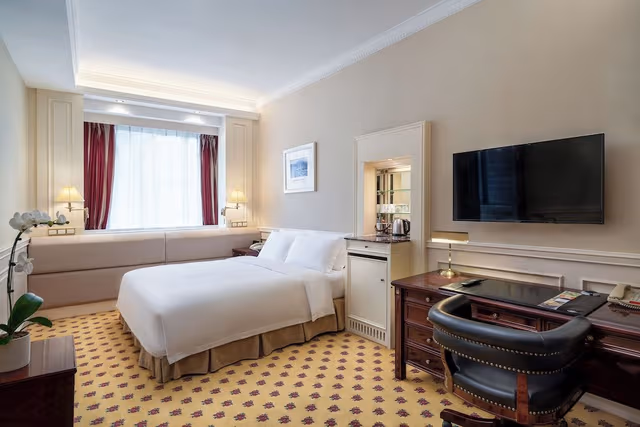 Premium Room, 1 Queen Bed