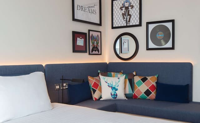 KING ROOM HIGHER FLOOR