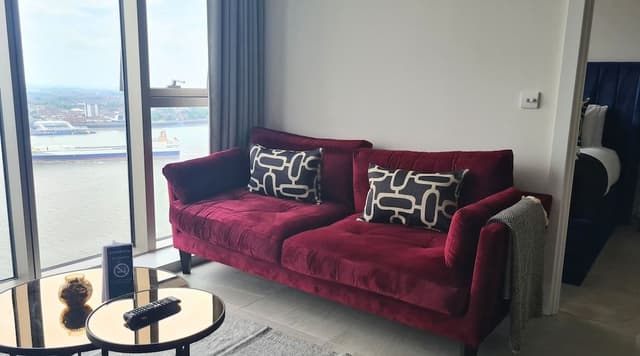 Superior Two Bedroom Apartment