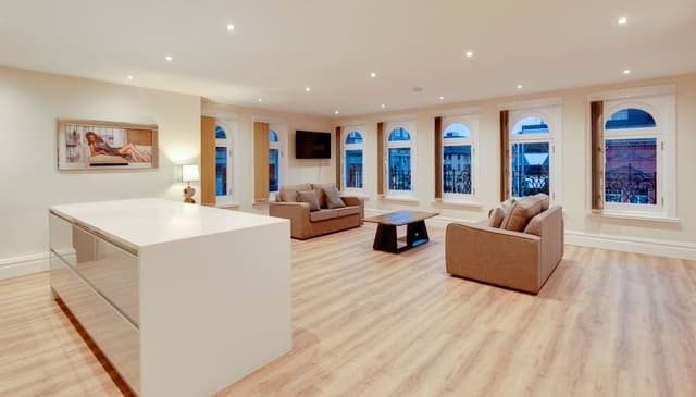 Apartment (5)