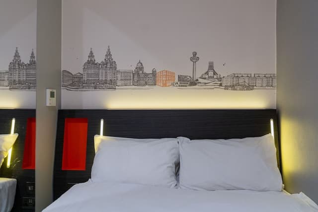 Basic Double Room, 1 Double Bed (no window)
