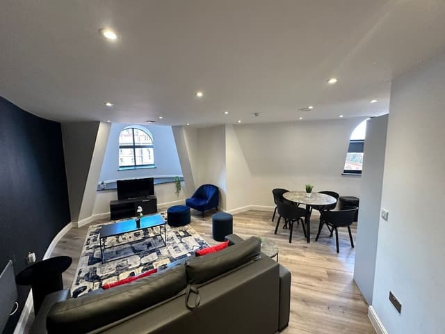 Superior Duplex