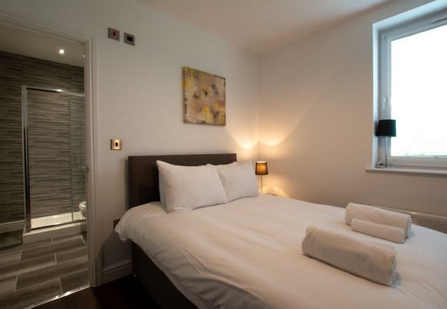Superior Two Bedroom Apartment