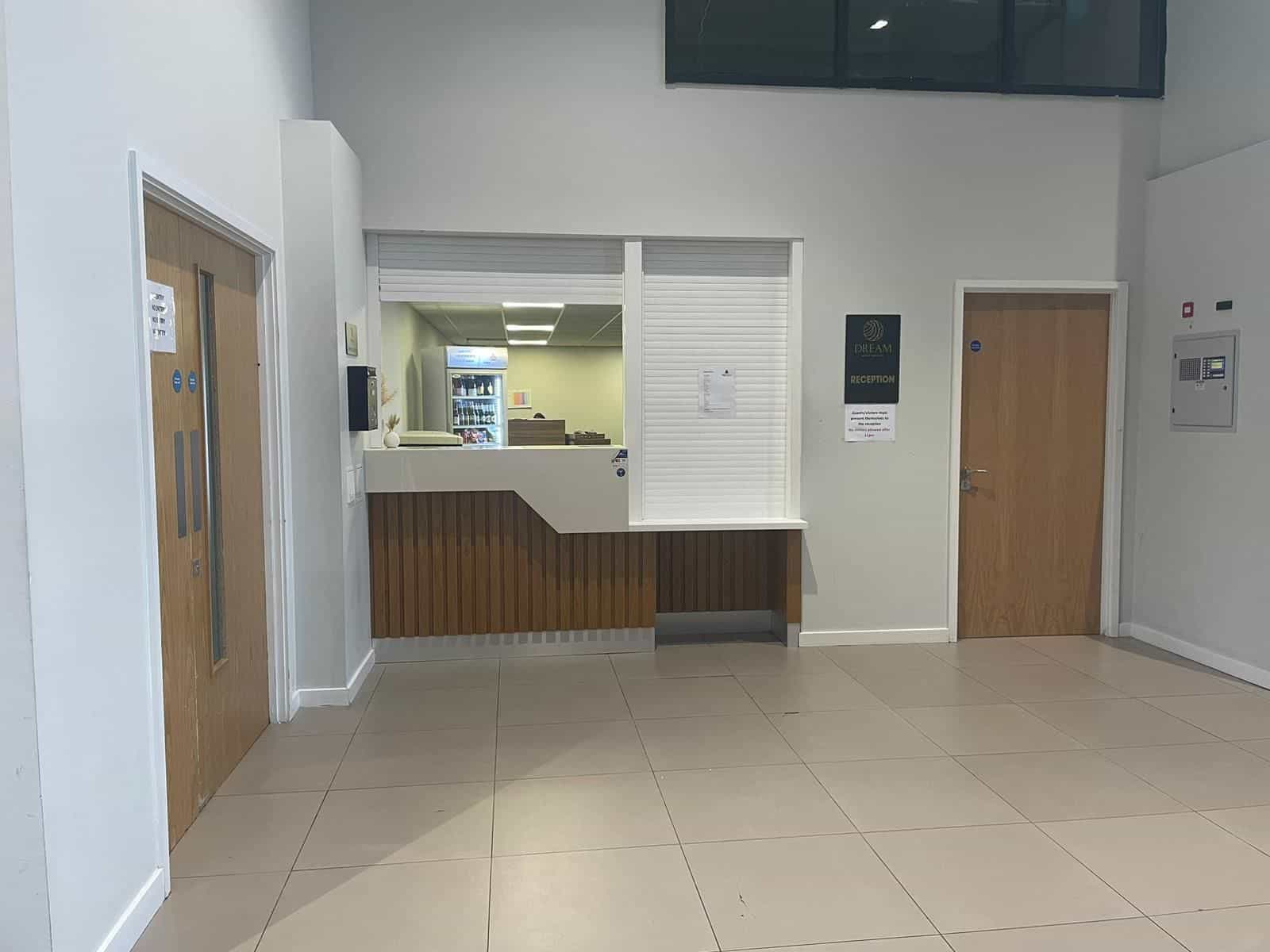 Adelphi Wharf Apartments by Beehosting Adelphi Wharf Apartments by Beehosting
