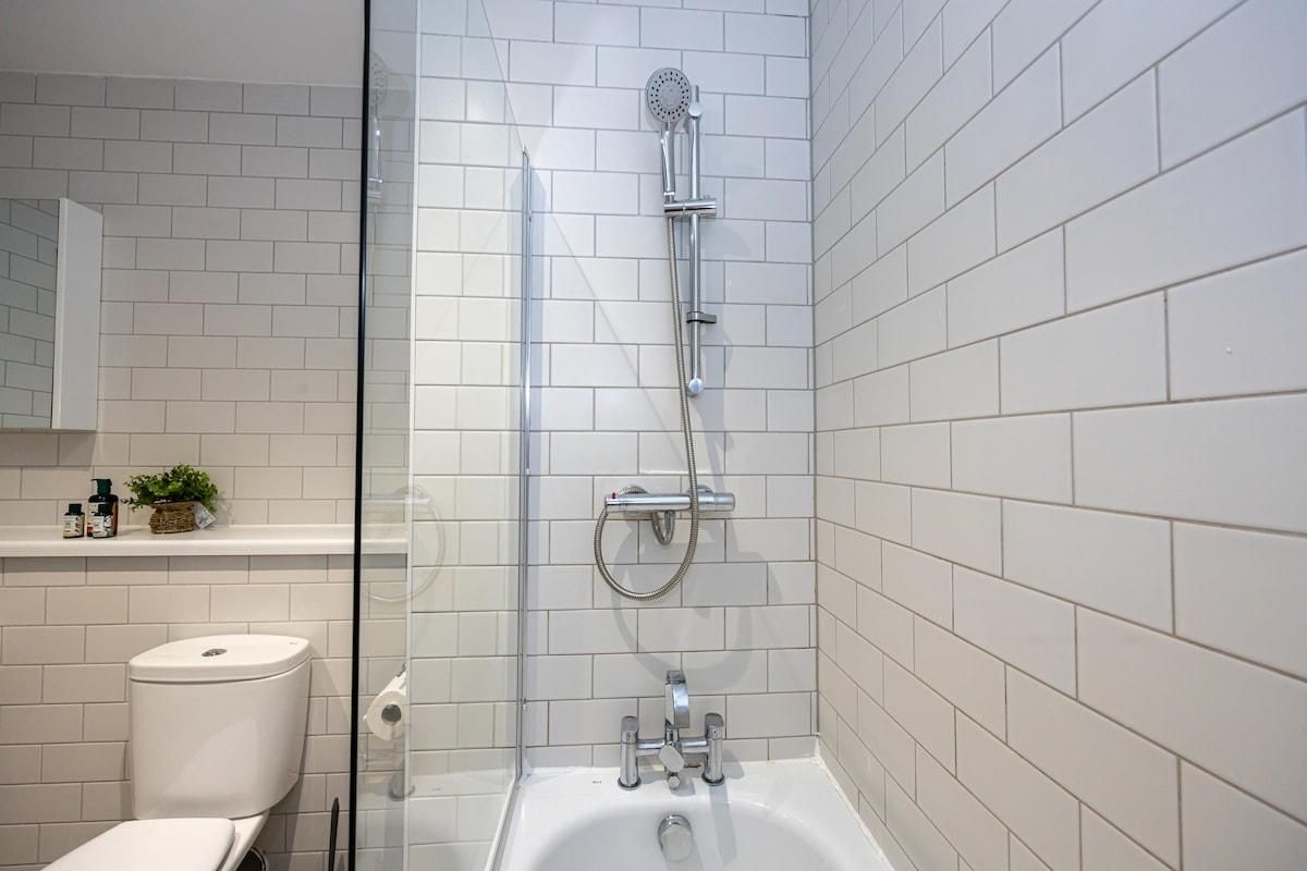 City Centre | Luxe 2Bed Palazzo4