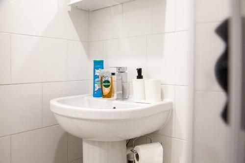 อพาร์ตเมนต์ใจกลางเมือง ทำเลสมบูรณ์แบบ (City Centre Apartment Perfect Location)4