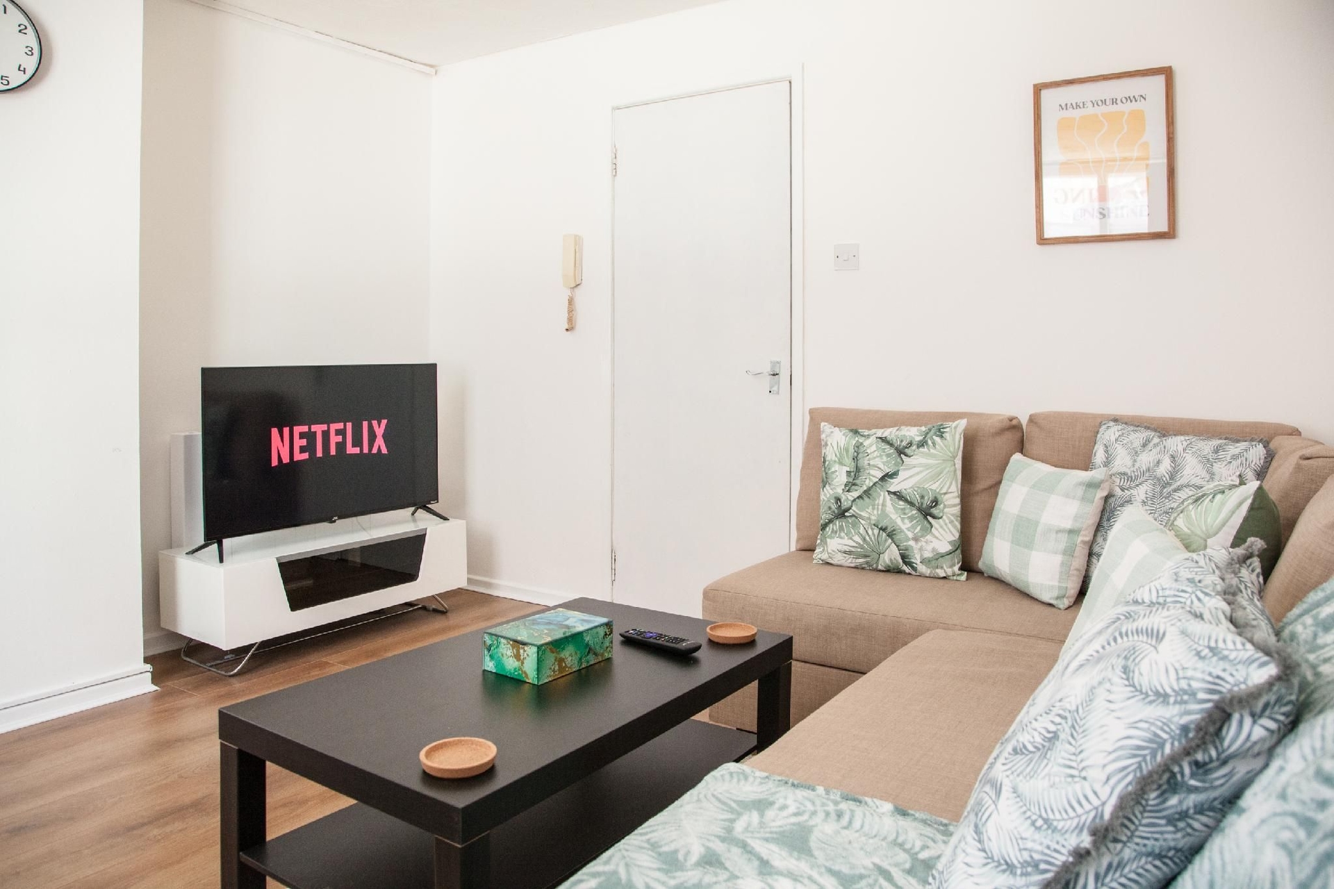 อพาร์ตเมนต์ใจกลางเมือง ทำเลสมบูรณ์แบบ (City Centre Apartment Perfect Location)3