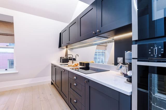 Luxury Townhome, 2 Bedrooms, Balcony, City View