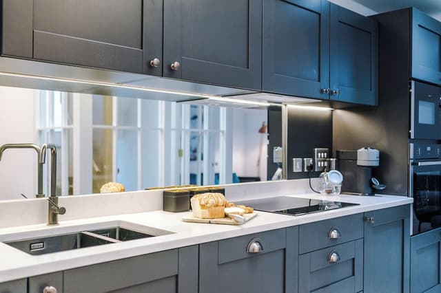 Luxury Townhome, 2 Bedrooms, Balcony, City View